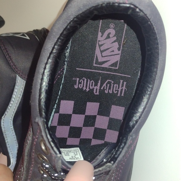Vans Old Skool Harry Potter Glow In The Dark Sneakers for kids size 3 - Picture 12 of 13
